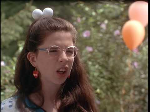 Welcome to the Dollhouse - Trailer