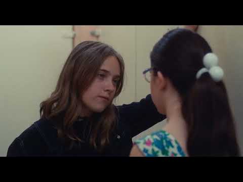 Welcome to the Dollhouse - Bathroom scene