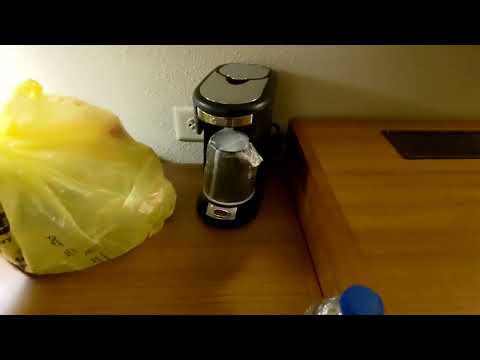 Hyatt Place Baltimore/Inner Harbor  []  1 king bed with sofa sleeper  []  Maryland []Shower preview