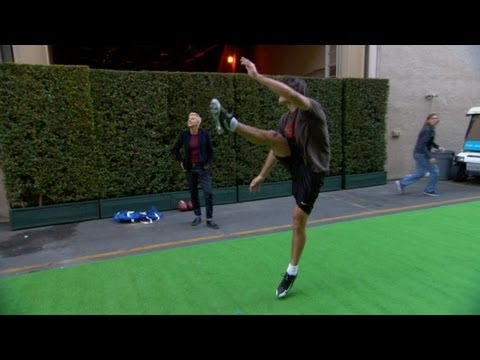 Chris Kluwe's Incredible Kick!